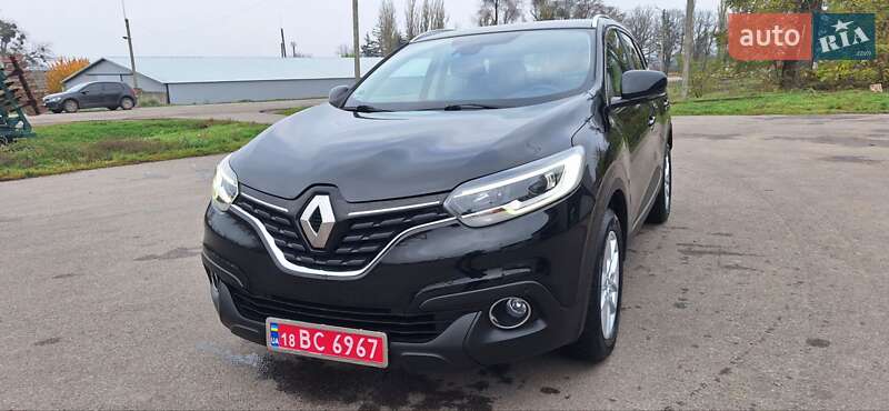 Внедорожник / Кроссовер Renault Kadjar 2016 в Новоархангельске