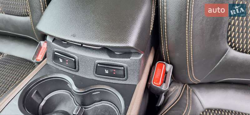 Внедорожник / Кроссовер Renault Kadjar 2016 в Новоархангельске