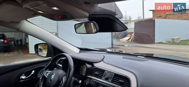 Внедорожник / Кроссовер Renault Kadjar 2016 в Новоархангельске