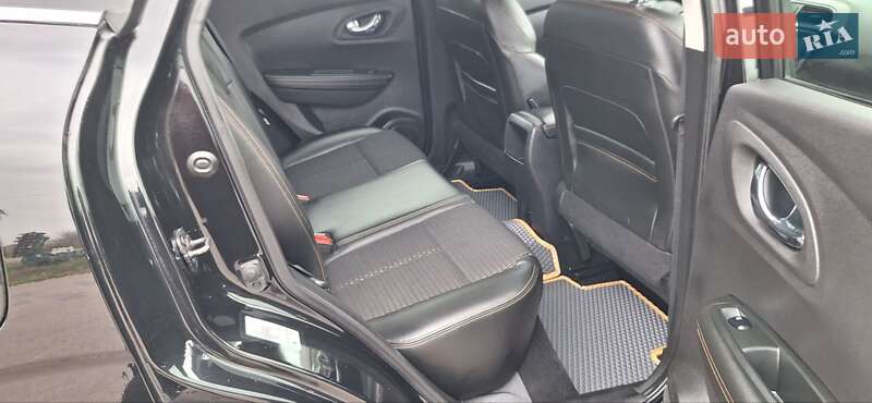 Внедорожник / Кроссовер Renault Kadjar 2016 в Новоархангельске