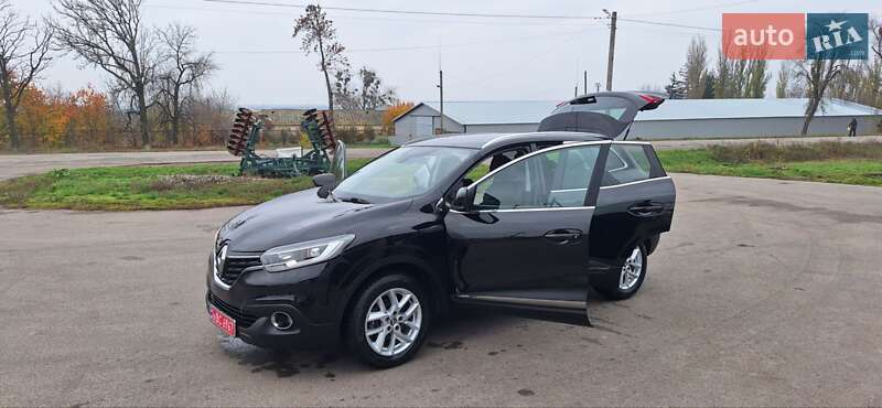 Внедорожник / Кроссовер Renault Kadjar 2016 в Новоархангельске