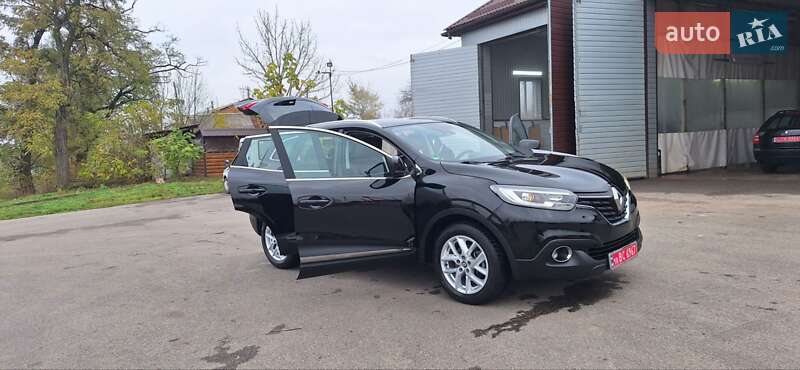 Внедорожник / Кроссовер Renault Kadjar 2016 в Новоархангельске