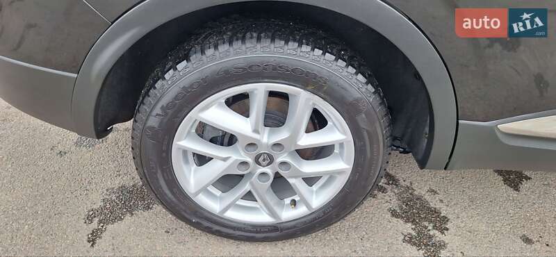 Внедорожник / Кроссовер Renault Kadjar 2016 в Новоархангельске