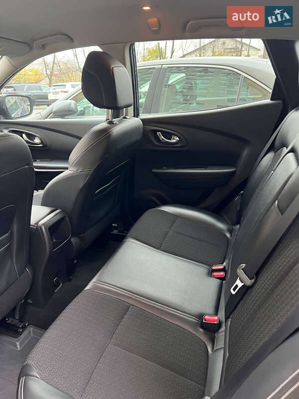 Внедорожник / Кроссовер Renault Kadjar 2017 в Киеве