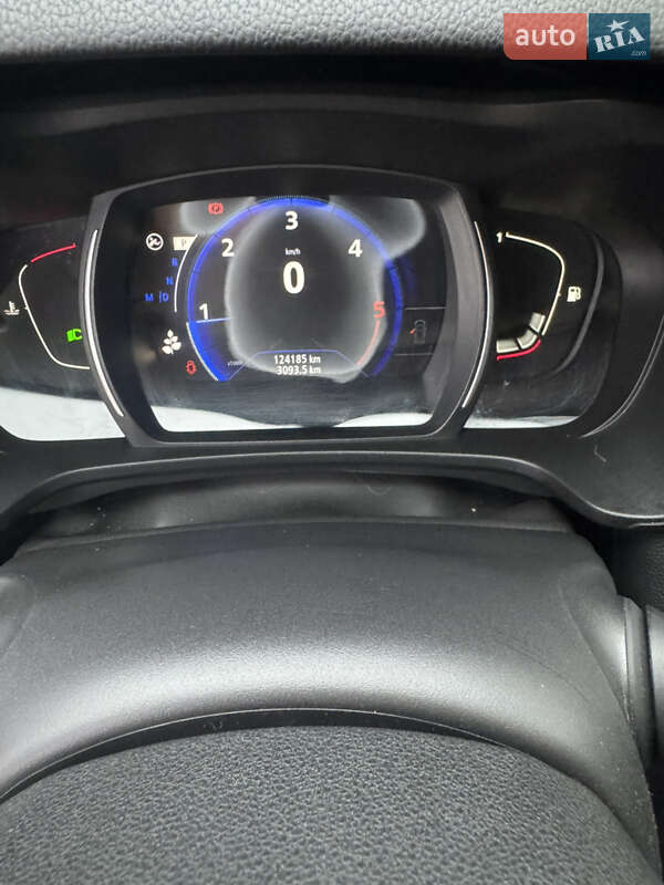 Позашляховик / Кросовер Renault Kadjar 2016 в Полтаві