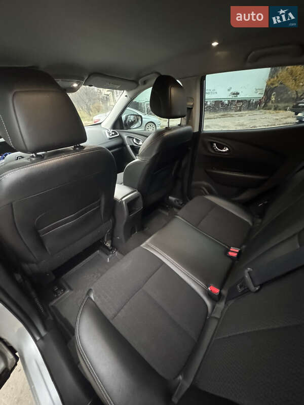 Позашляховик / Кросовер Renault Kadjar 2016 в Полтаві