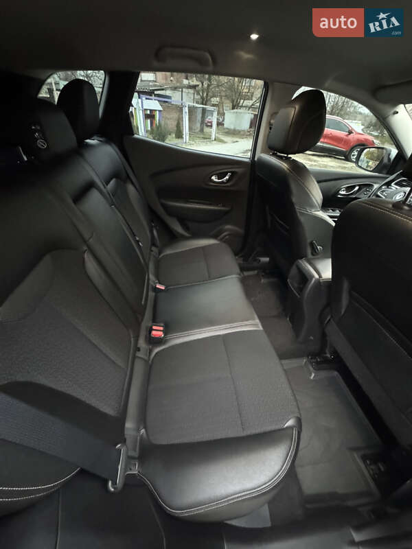 Позашляховик / Кросовер Renault Kadjar 2016 в Полтаві