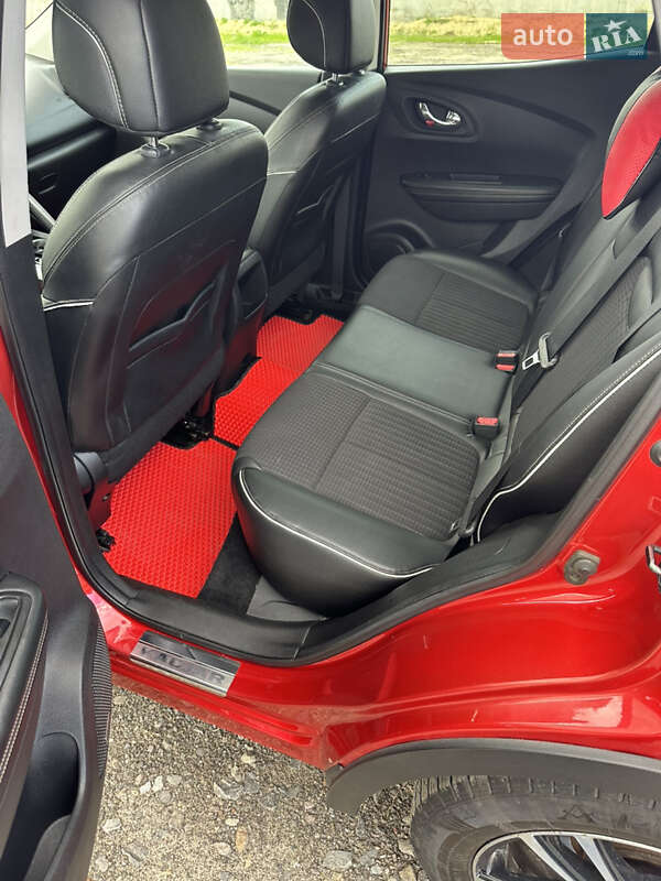 Позашляховик / Кросовер Renault Kadjar 2016 в Львові