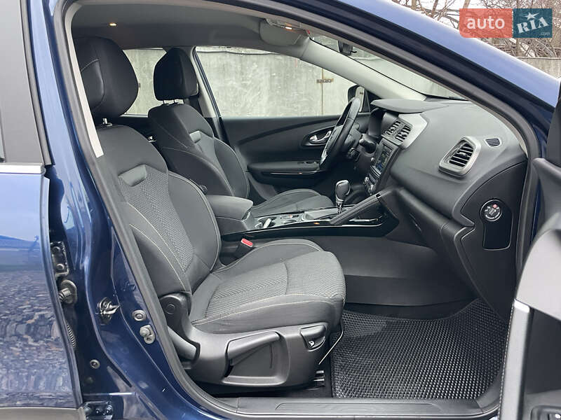 Внедорожник / Кроссовер Renault Kadjar 2017 в Киеве