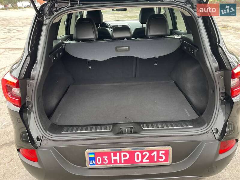 Внедорожник / Кроссовер Renault Kadjar 2016 в Новоархангельске