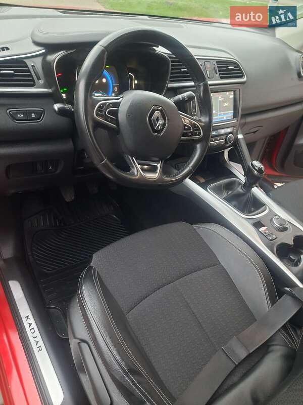 Внедорожник / Кроссовер Renault Kadjar 2016 в Ровно