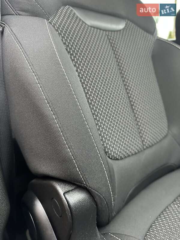 Внедорожник / Кроссовер Renault Kadjar 2018 в Стрые