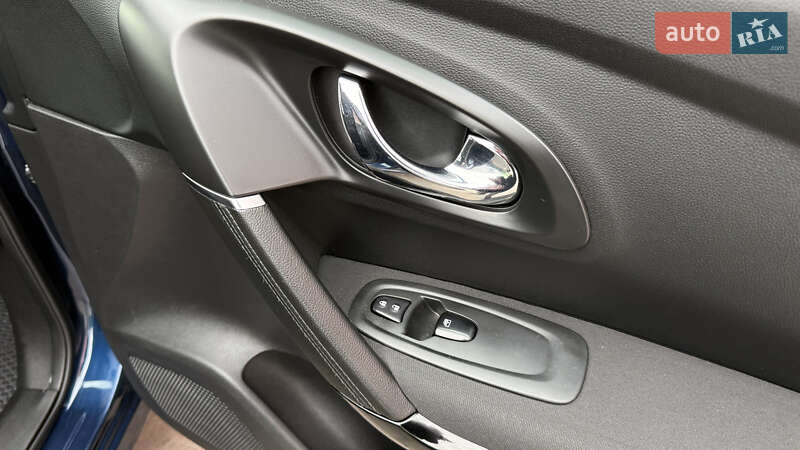 Позашляховик / Кросовер Renault Kadjar 2016 в Києві фото 54 Позашляховик / Кросовер Renault Kadjar 2016 в Києві