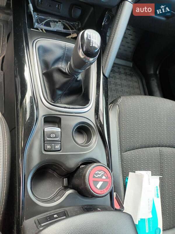 Внедорожник / Кроссовер Renault Kadjar 2016 в Киеве фото 8 Внедорожник / Кроссовер Renault Kadjar 2016 в Киеве