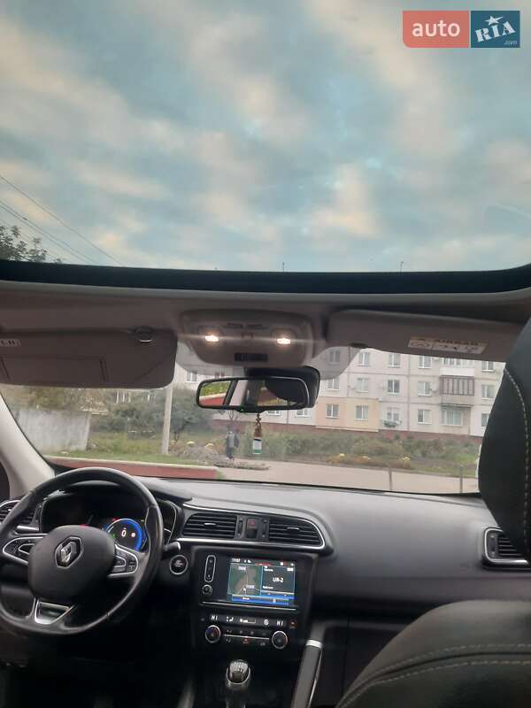 Позашляховик / Кросовер Renault Kadjar 2016 в Рівному фото 5 Позашляховик / Кросовер Renault Kadjar 2016 в Рівному