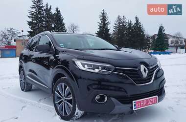 Внедорожник / Кроссовер Renault Kadjar 2016 в Новоархангельске