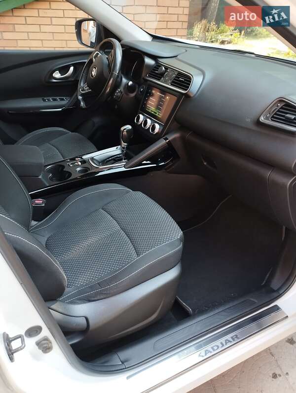 Внедорожник / Кроссовер Renault Kadjar 2019 в Ромнах