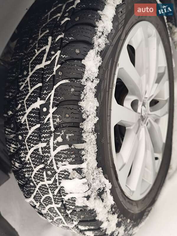 Внедорожник / Кроссовер Renault Kadjar 2016 в Новоархангельске