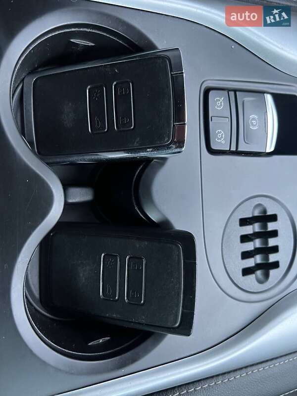 Внедорожник / Кроссовер Renault Kadjar 2015 в Калиновке