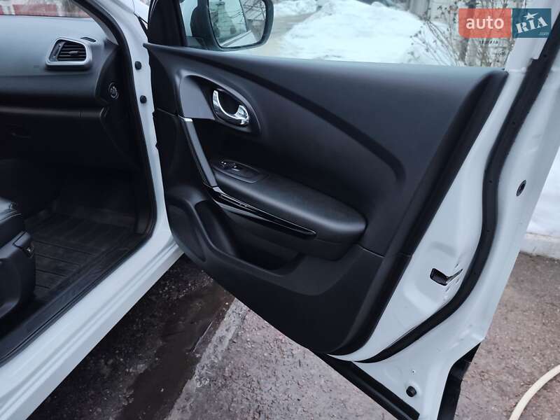 Внедорожник / Кроссовер Renault Kadjar 2016 в Житомире