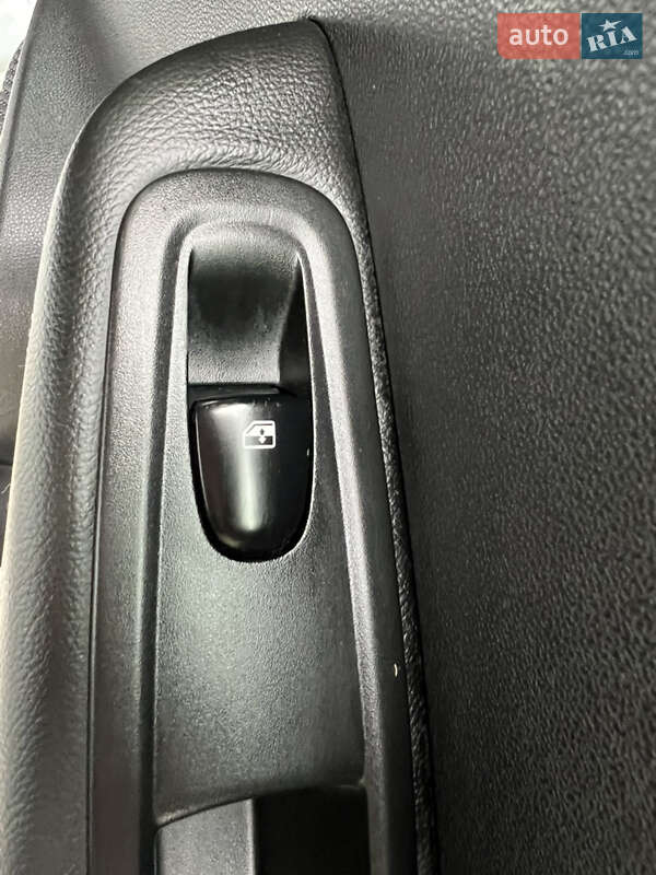 Внедорожник / Кроссовер Renault Kadjar 2015 в Самборе фото 92 Внедорожник / Кроссовер Renault Kadjar 2015 в Самборе