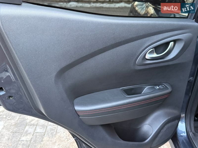 Внедорожник / Кроссовер Renault Kadjar 2020 в Бердичеве