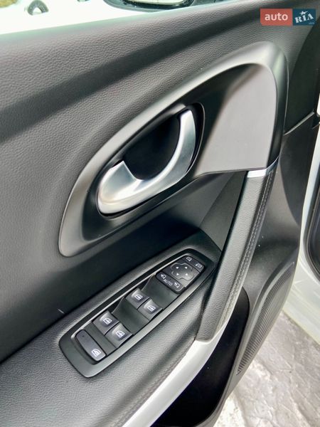 Позашляховик / Кросовер Renault Kadjar 2020 в Умані