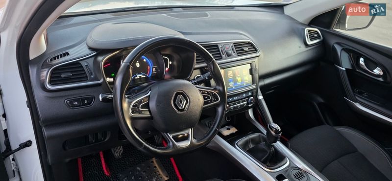 Позашляховик / Кросовер Renault Kadjar 2016 в Новоархангельську