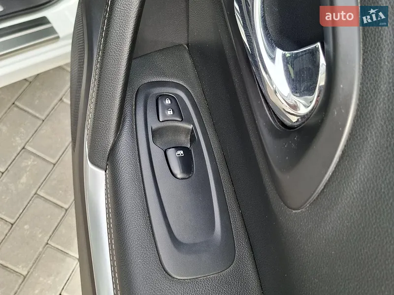Renault Kadjar 2016 VIN VF1RFE00255533494 фото оголошення 12 з 53