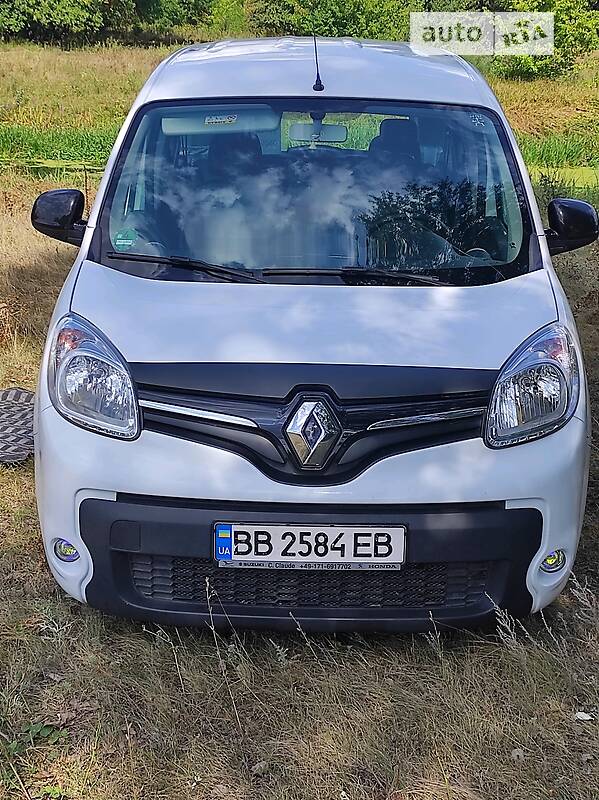 Renault Kangoo пасс. female car