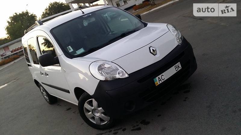 Грузопассажирский фургон Renault Kangoo 2010 в Луцке