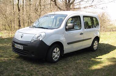 Минивэн Renault Kangoo 2011 в 