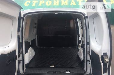 Вантажопасажирський фургон Renault Kangoo 2013 в Дніпрі