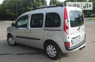 Грузопассажирский фургон Renault Kangoo 2016 в Ровно