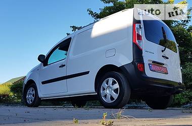 Вантажопасажирський фургон Renault Kangoo 2015 в 