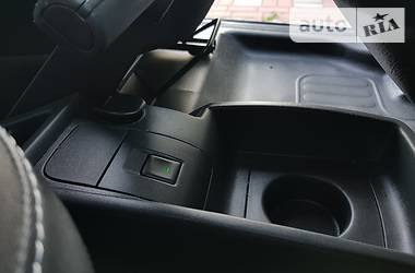 Вантажопасажирський фургон Renault Kangoo 2015 в 