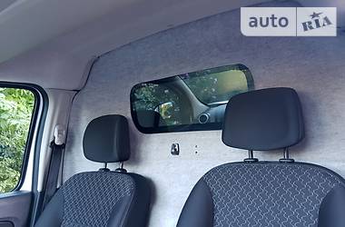 Вантажопасажирський фургон Renault Kangoo 2015 в 