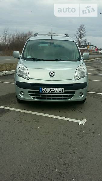 Грузопассажирский фургон Renault Kangoo 2009 в Луцке