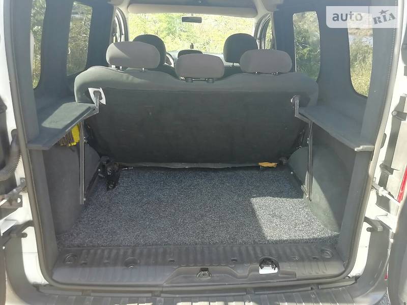 Мінівен Renault Kangoo 2008 в Кривому Розі