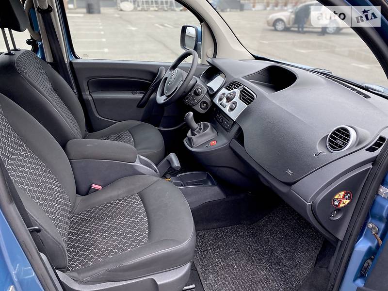 Грузопассажирский фургон Renault Kangoo 2011 в Киеве