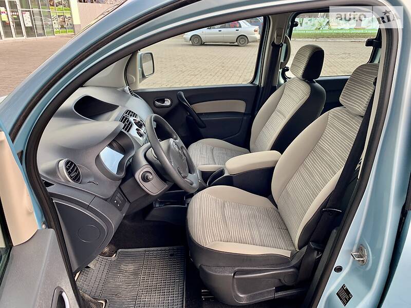 Мінівен Renault Kangoo 2012 в Дніпрі