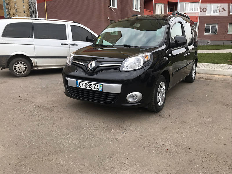 Вантажопасажирський фургон Renault Kangoo 2013 в Києві