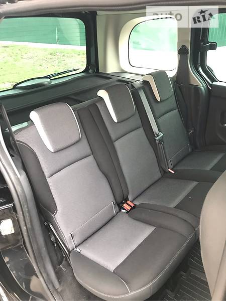 Вантажопасажирський фургон Renault Kangoo 2013 в Києві