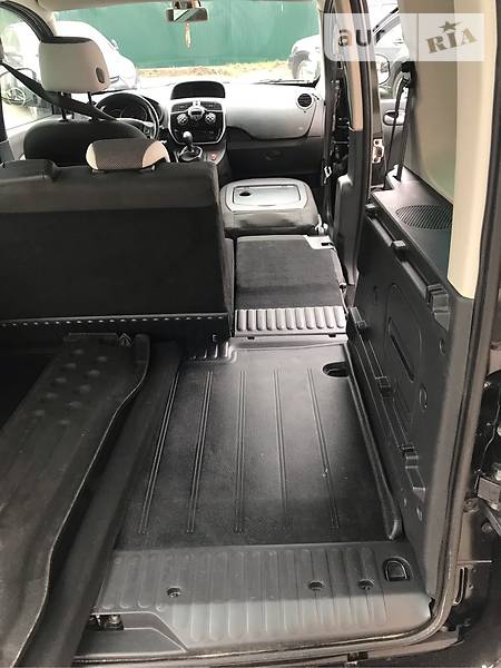 Вантажопасажирський фургон Renault Kangoo 2013 в Києві