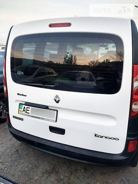 Мінівен Renault Kangoo 2009 в Кривому Розі