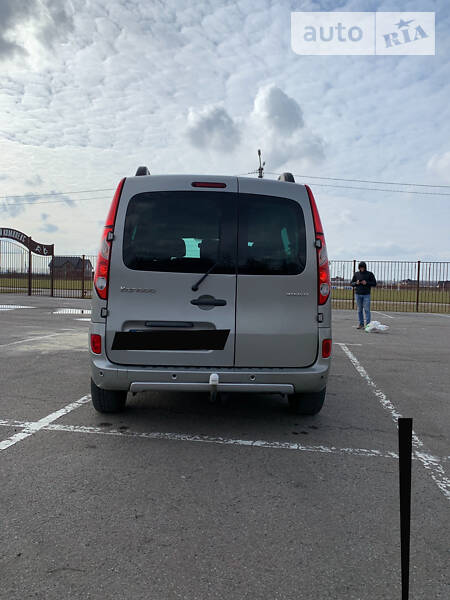 Вантажопасажирський фургон Renault Kangoo 2010 в Луцьку фото 26 Вантажопасажирський фургон Renault Kangoo 2010 в Луцьку