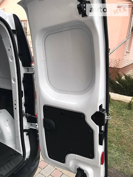 Вантажопасажирський фургон Renault Kangoo 2016 в Дубні