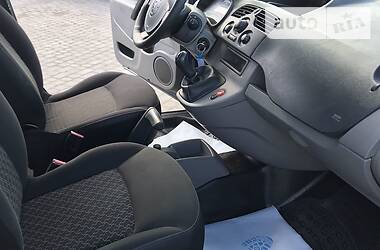 Мінівен Renault Kangoo 2011 в 