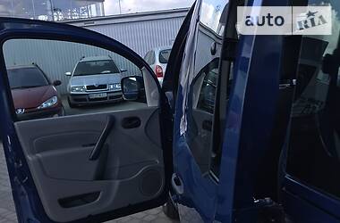 Мінівен Renault Kangoo 2011 в 