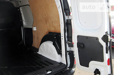 Вантажопасажирський фургон Renault Kangoo 2016 в 